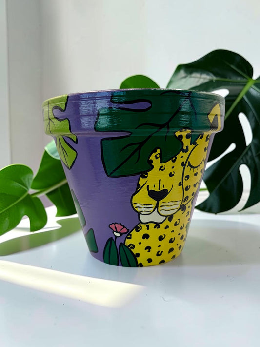 Cat plant pot. Painted cat planter. Custom pots.