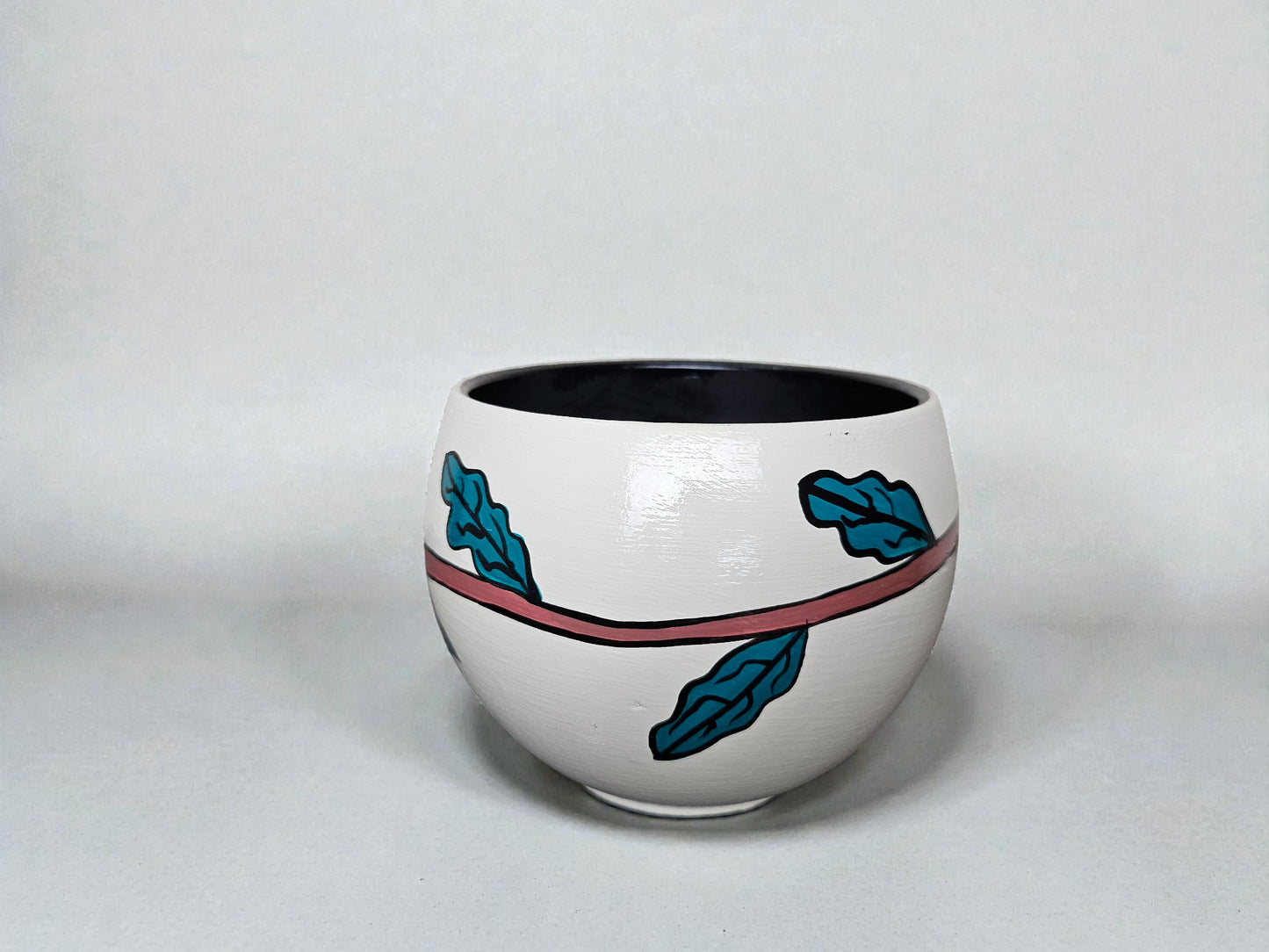 Hand Painted Baby Chameleon Planter.  Reptile Flower Pot 4'x4' Round