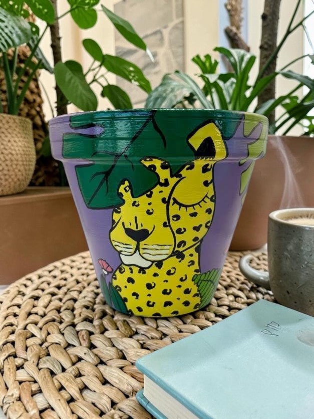 Cat plant pot. Painted cat planter. Custom pots.